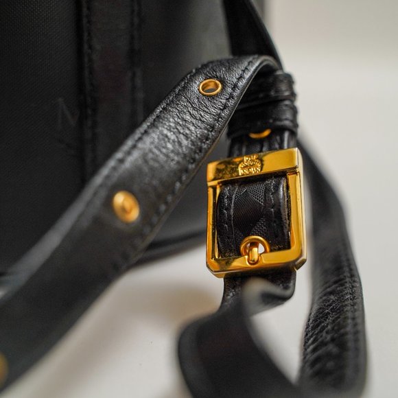 VINTAGE MCM Monogram Black Bucket Bag Drawstring Crossbody Purse - Picture 6 of 15